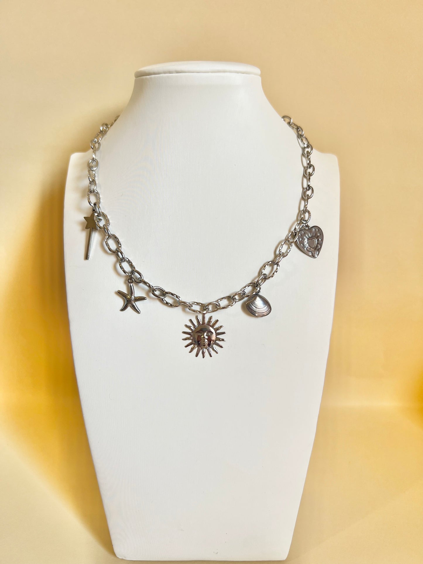 Collana “Sole e Desideri”