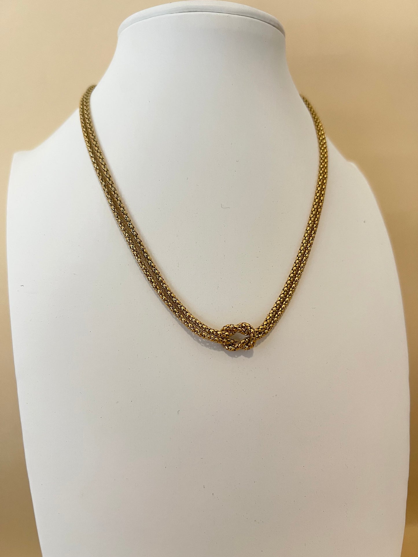 Collana “New nodo”