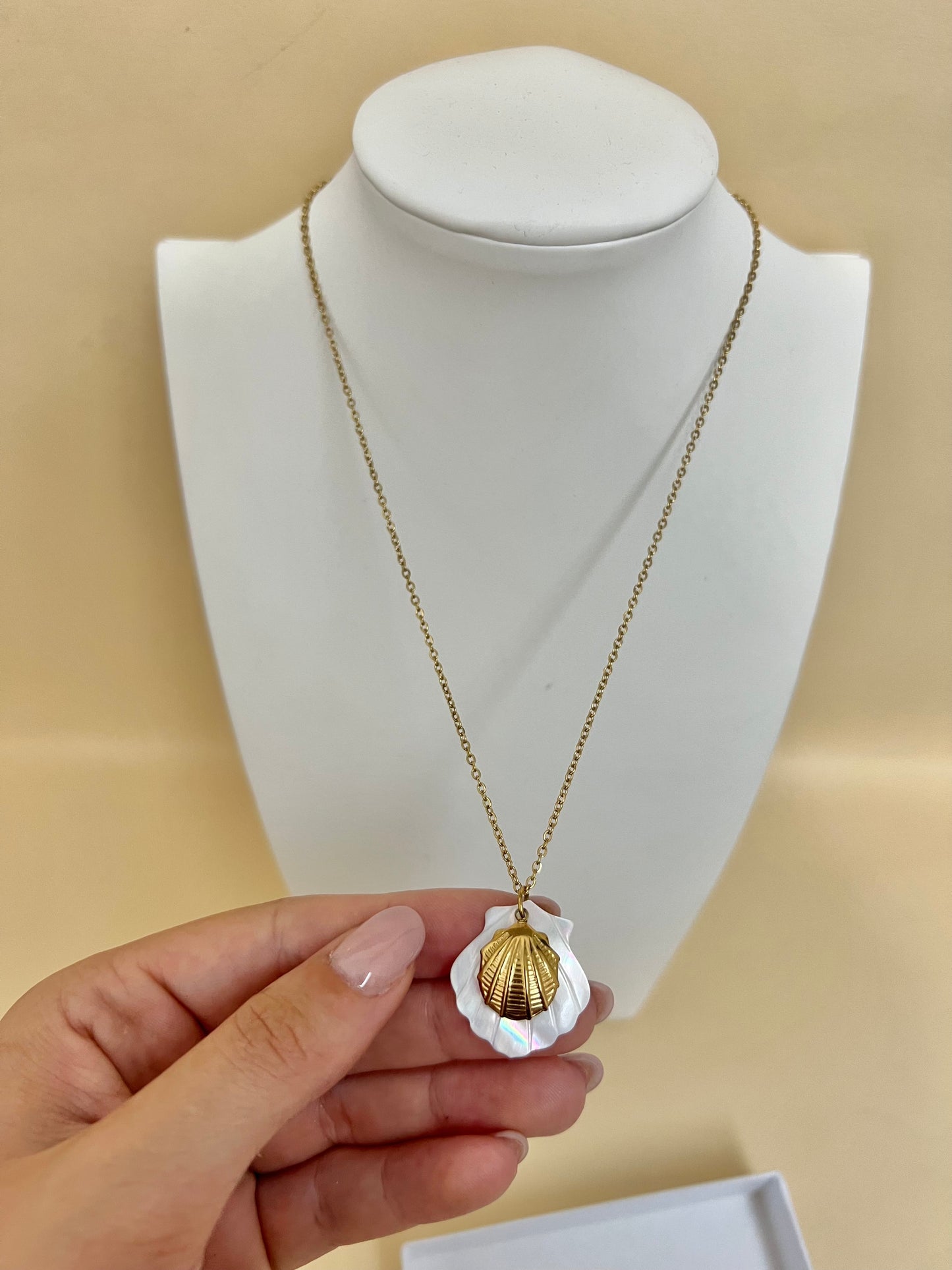 Collana “Onda Preziosa”