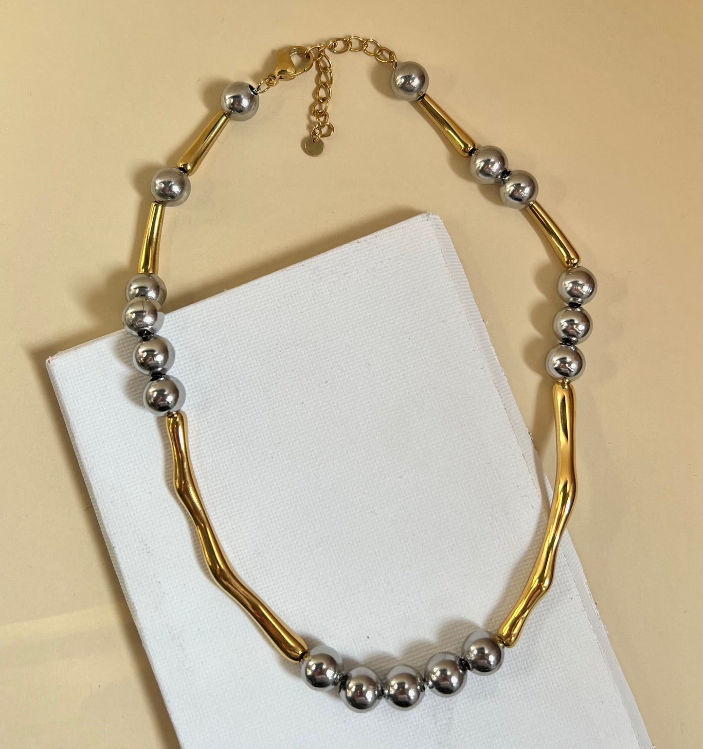 Collana “Dual Metal”