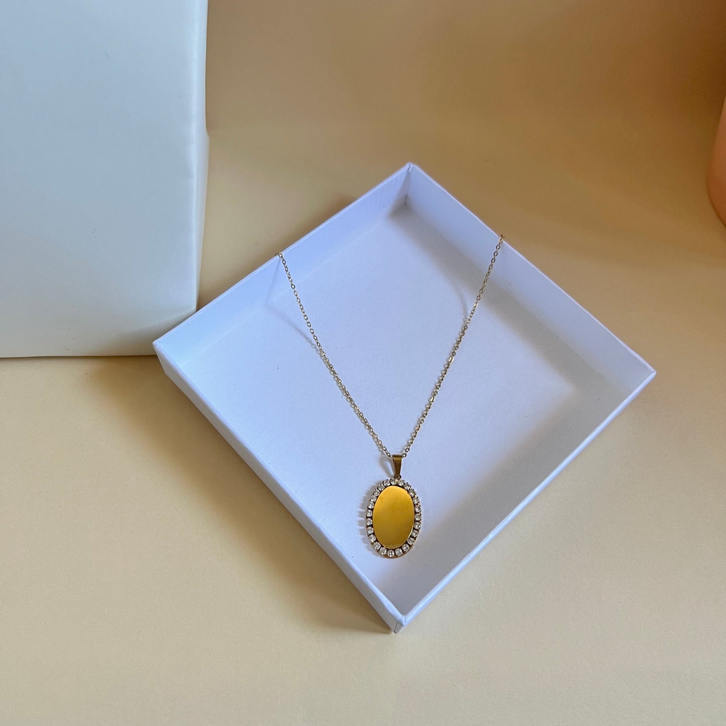 Collana “ Luce Intensa”
