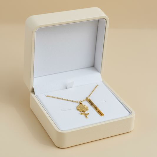 Collana “Girasole+ targhetta”