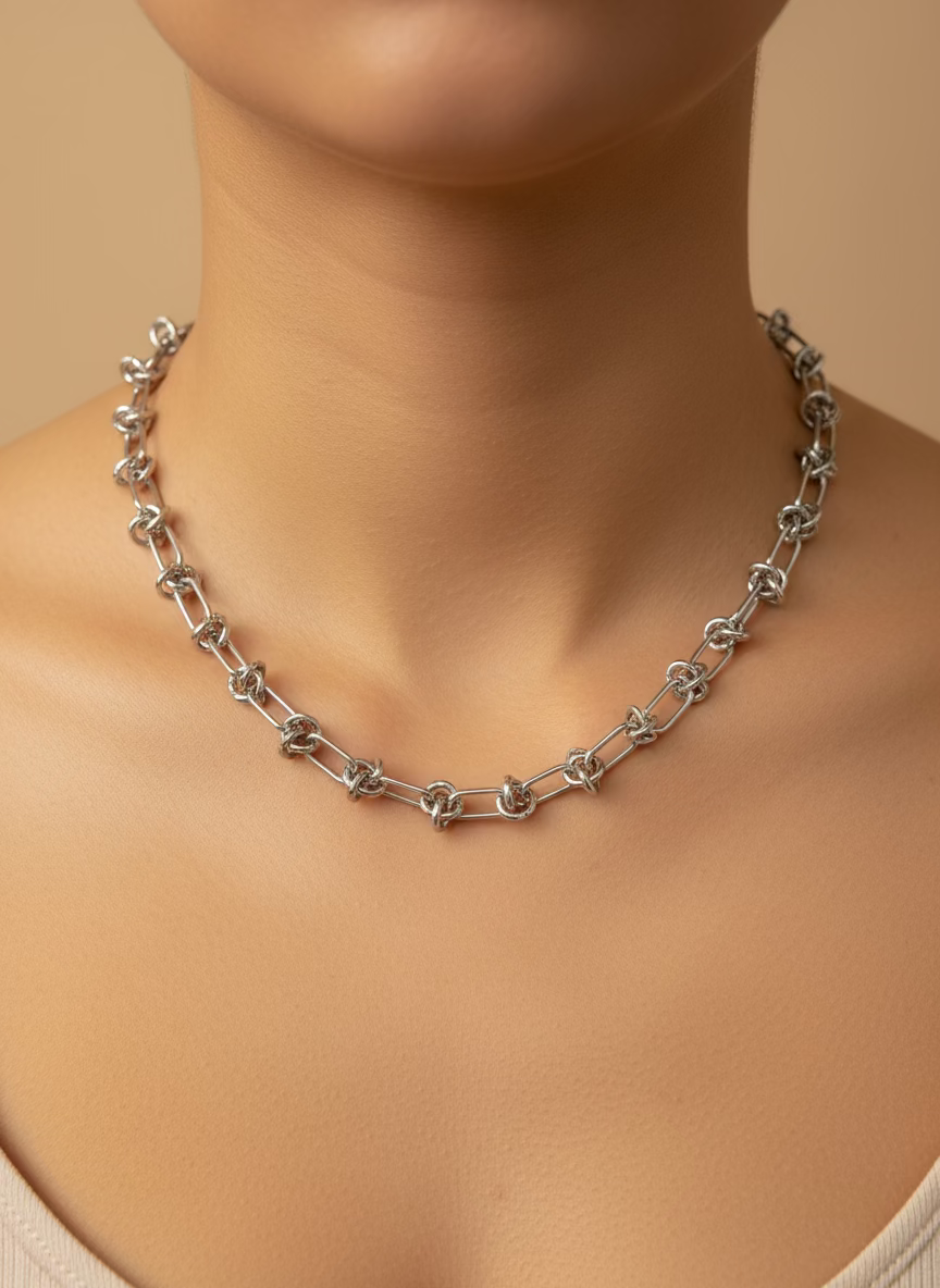 Collana “Knod”