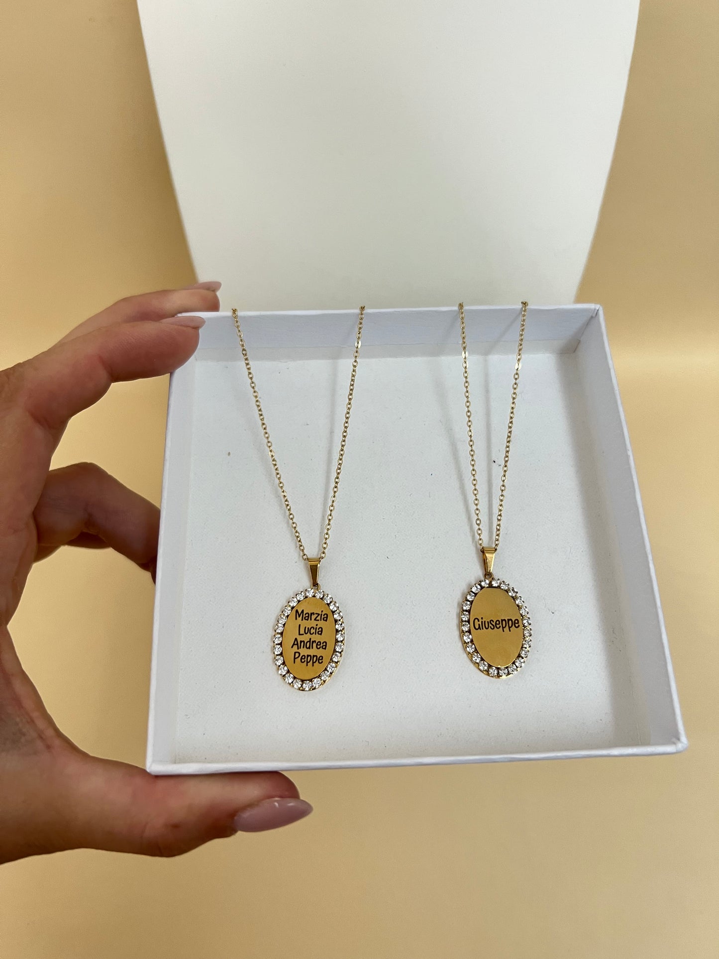 Collana “ Luce Intensa”