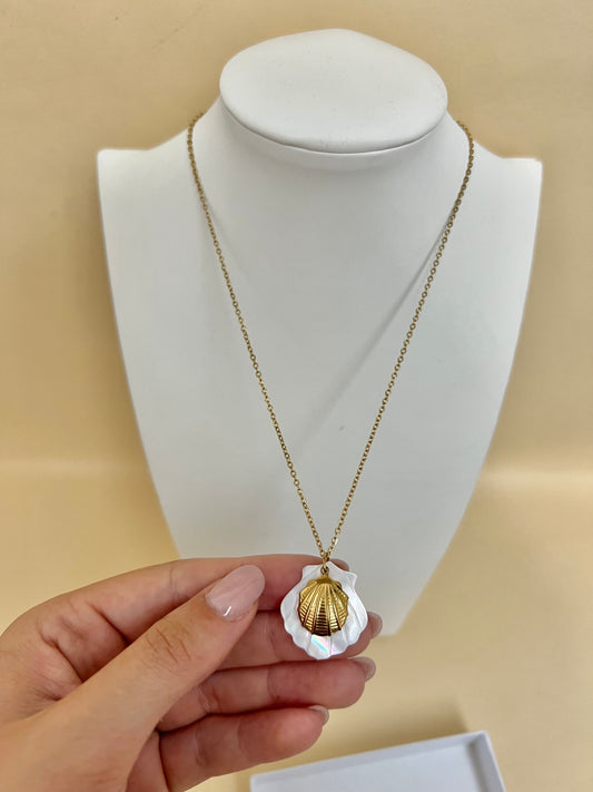 Collana “Onda Preziosa”