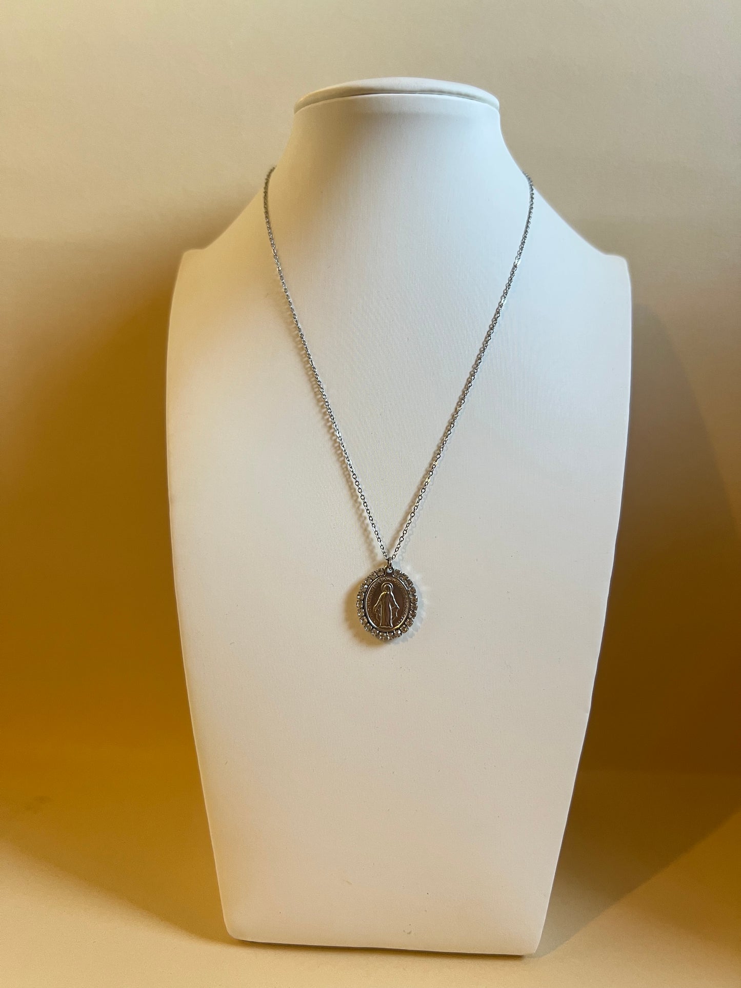 Collana "Madonnina e Strass"