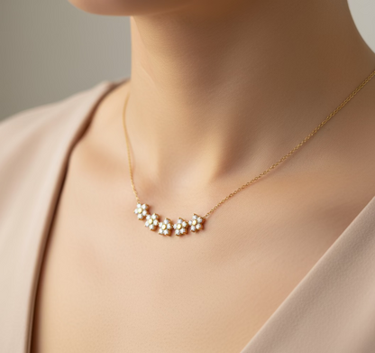 Collana “Fiori zirconati”